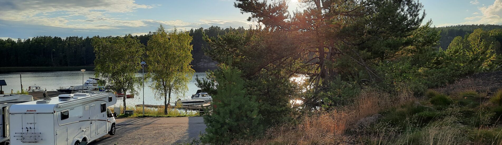 Husbil Dethleffs Ställplats Åmmeberg