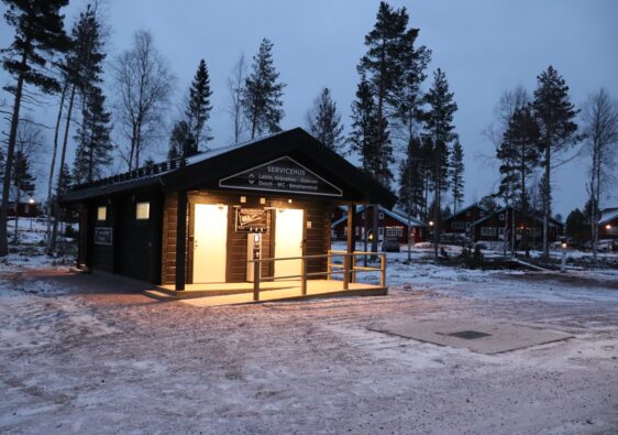 Servicehus på SkiStar ställplats i Lindvallen